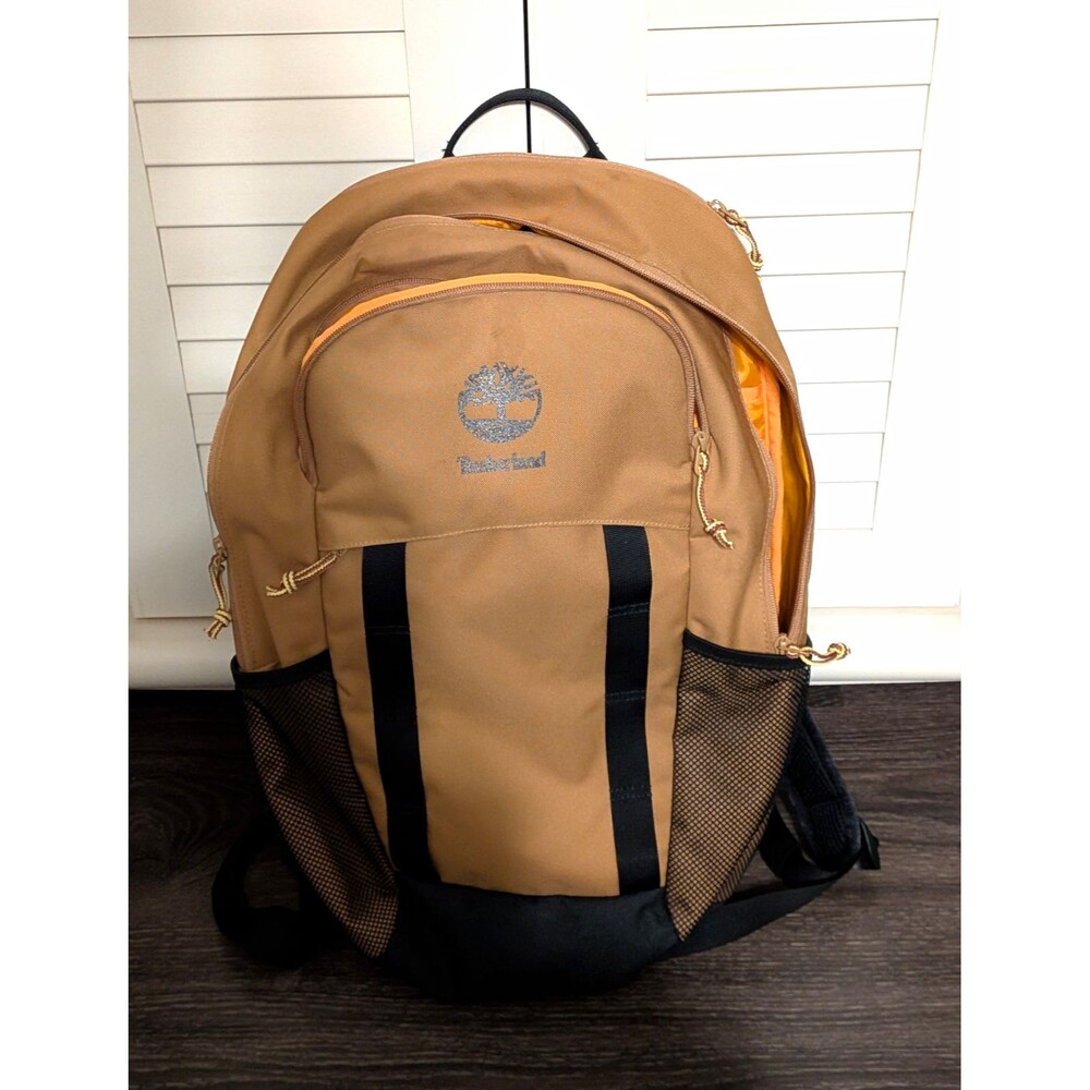 Timberland Calverton Backpack Brown-Black/20.5in x 12.6 x 6.7 / 26 Liter Volume